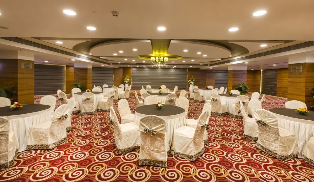 Pai Viceroy Tirupati Exterior foto
