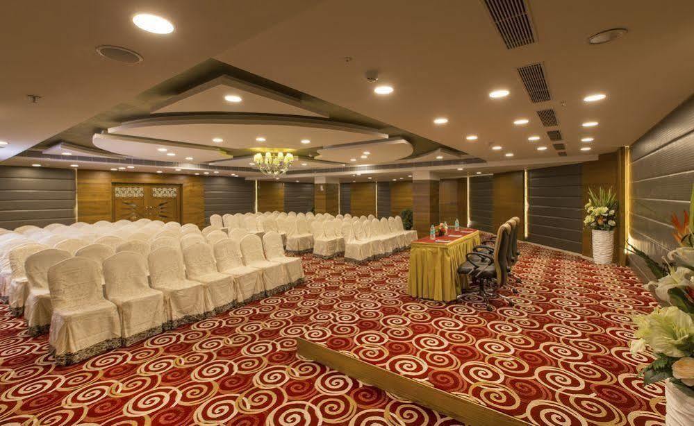 Pai Viceroy Tirupati Exterior foto